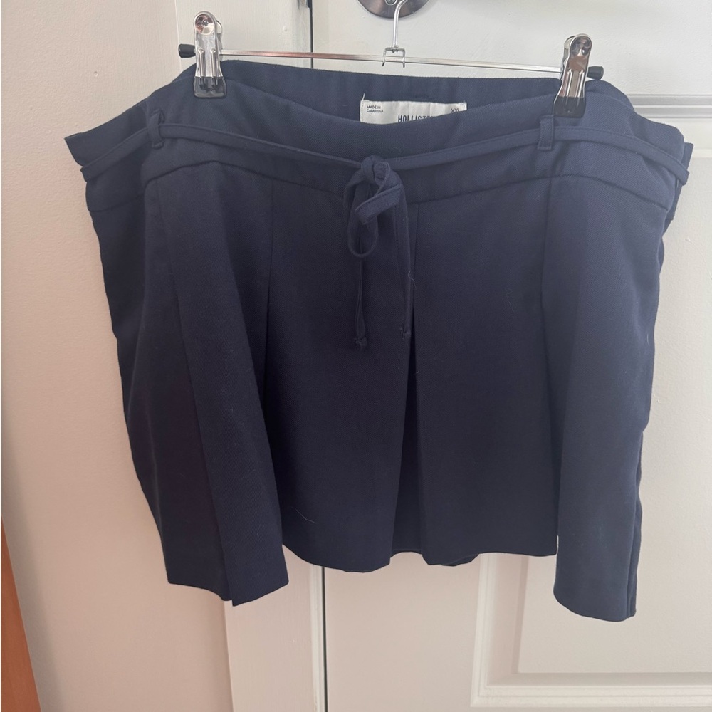 Hollister Dark Blue Mini Skirt - Picture 1 of 3